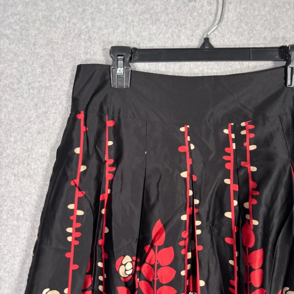 Mossimo Satin Pleated Skirt 8 Black Red Floral Skater‎ Dark Romantic Feminine